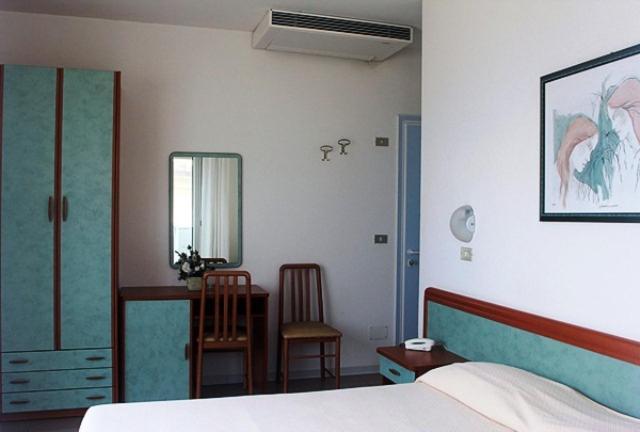 Hotel Bellavista-Olympic ريميني المظهر الخارجي الصورة